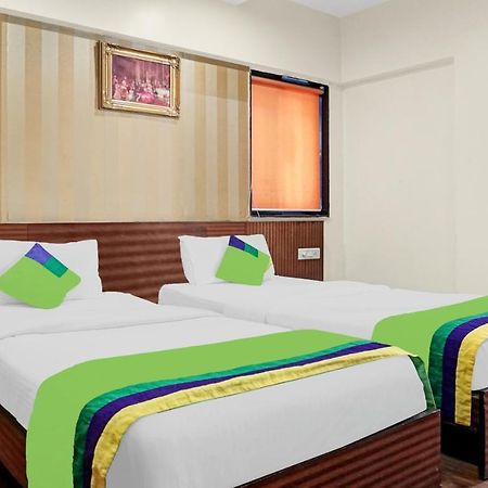 Treebo Trend Silver Crest Lohogaon Extérieur photo