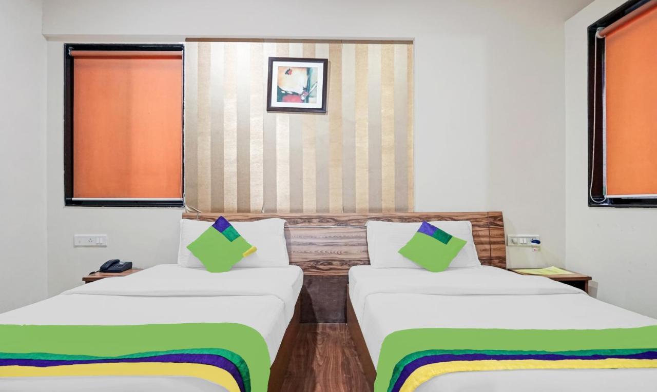 Treebo Trend Silver Crest Lohogaon Extérieur photo