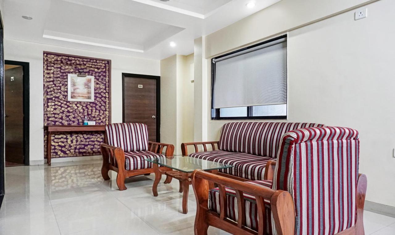 Treebo Trend Silver Crest Lohogaon Extérieur photo