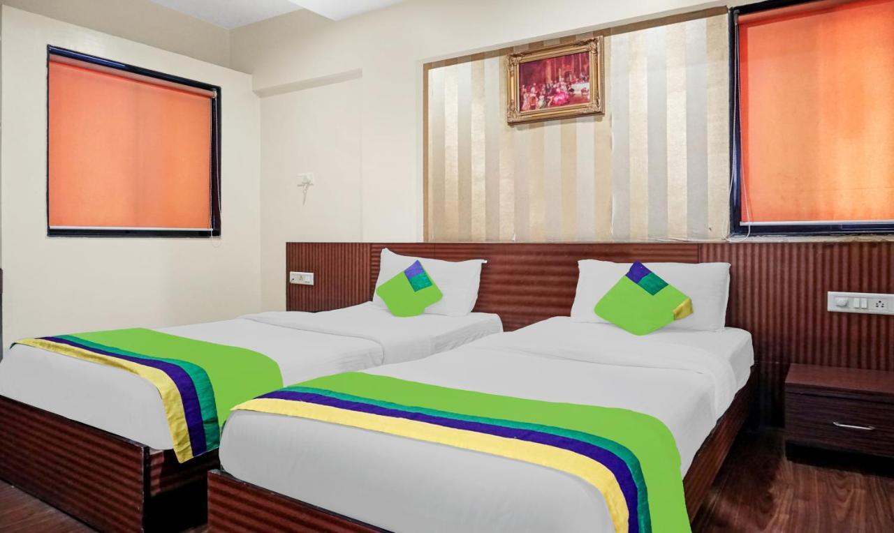 Treebo Trend Silver Crest Lohogaon Extérieur photo