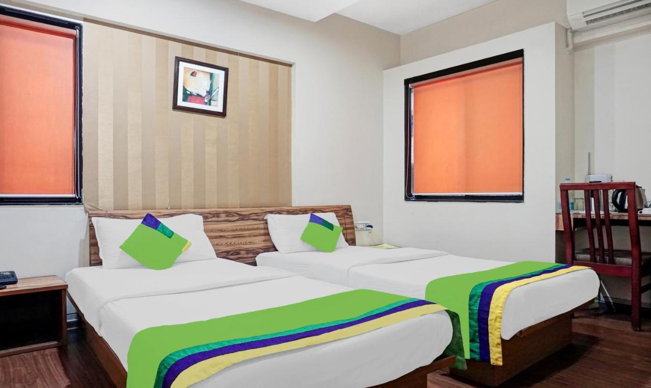 Treebo Trend Silver Crest Lohogaon Extérieur photo